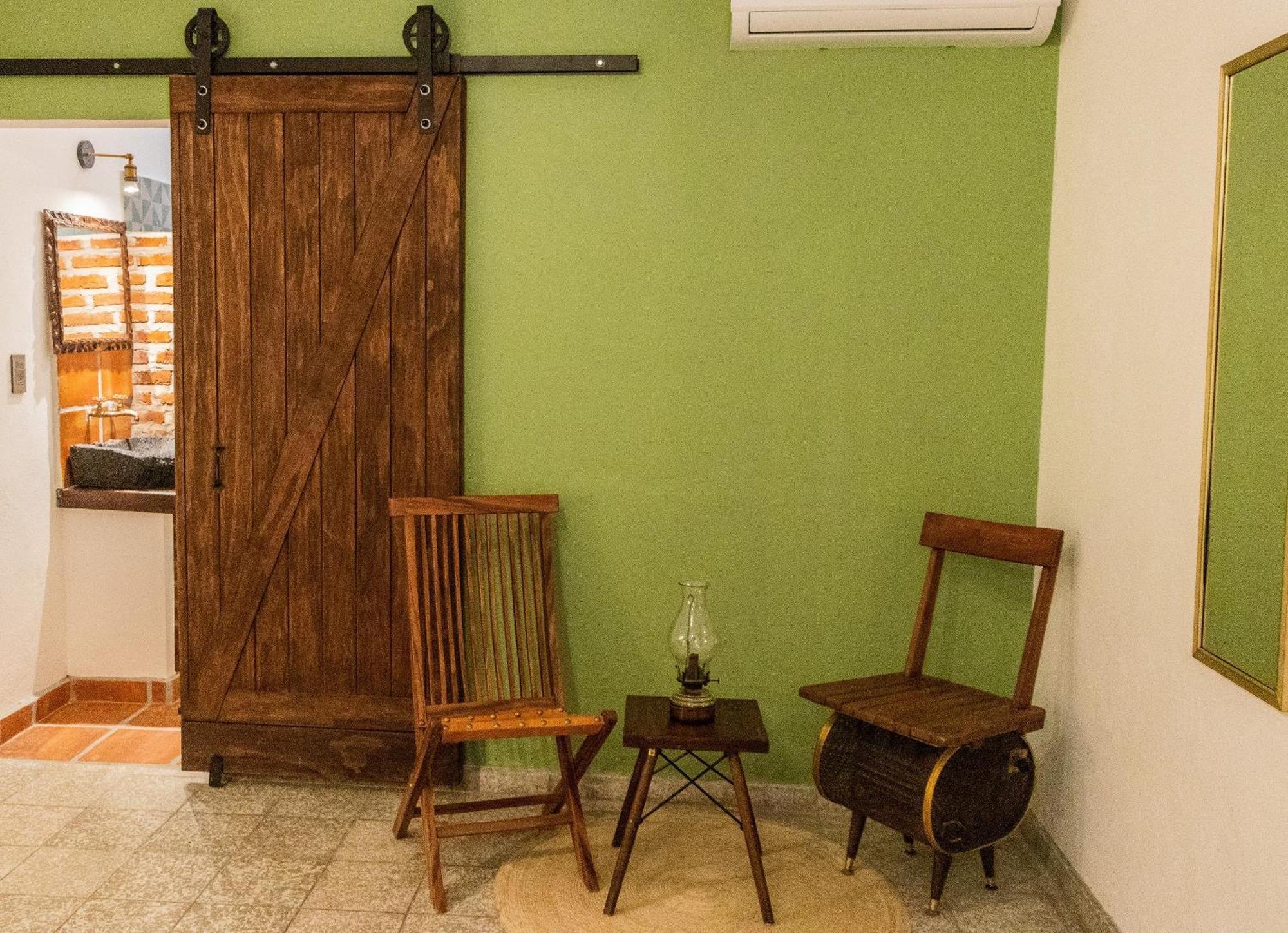 Casa De Hospedaje -La Abadia De San Pedro Guadalajara Extérieur photo