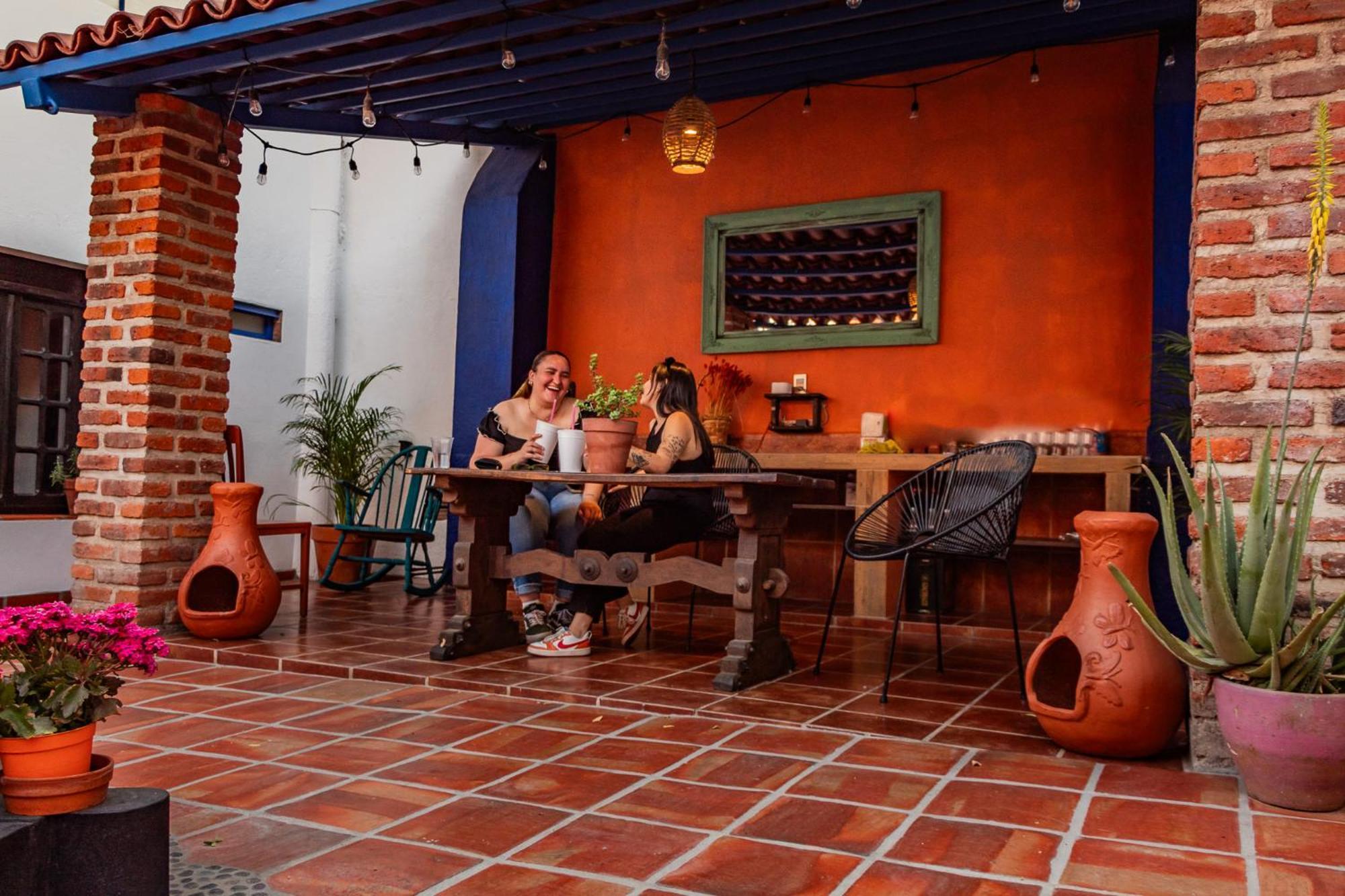 Casa De Hospedaje -La Abadia De San Pedro Guadalajara Extérieur photo